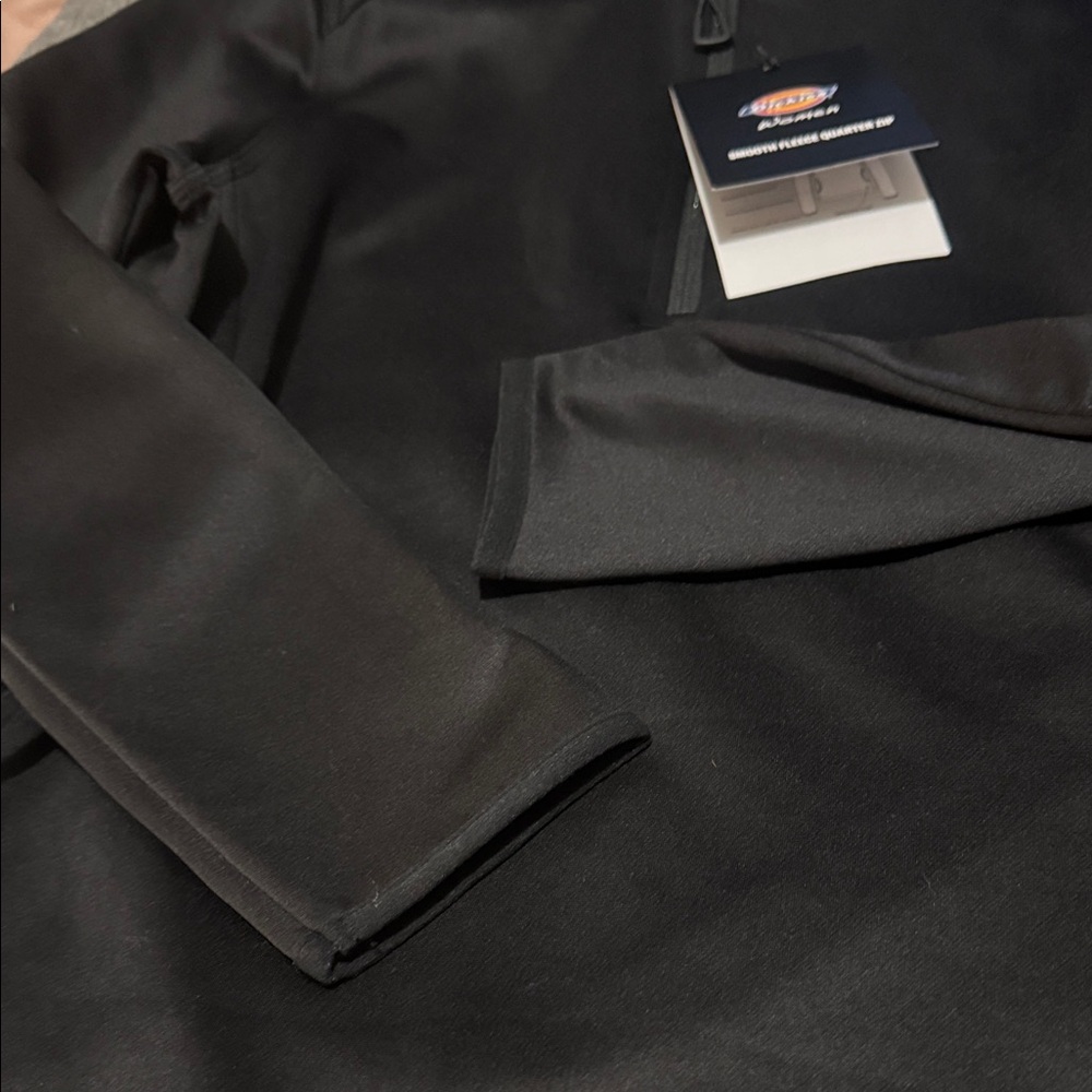Dickies Women's {Medium} Black Smooth Fleece Quarter-Zip NWT - Picture 7 of 12